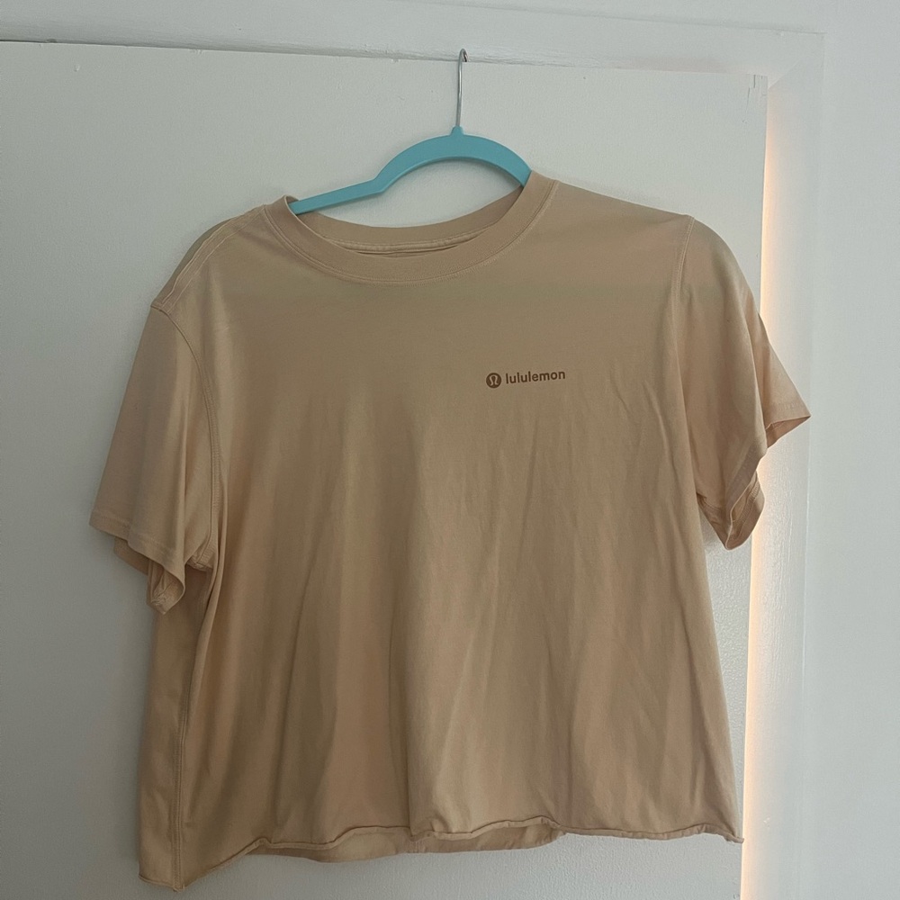 lululemon All Yours beige cropped tee